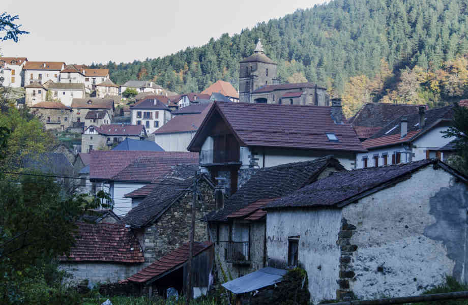 Comunidad Foral de Navarra 192 - Uztárroz.jpg